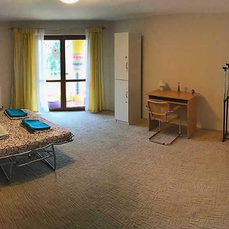 Exit Routine Hostel Тимишоара Екстериор снимка