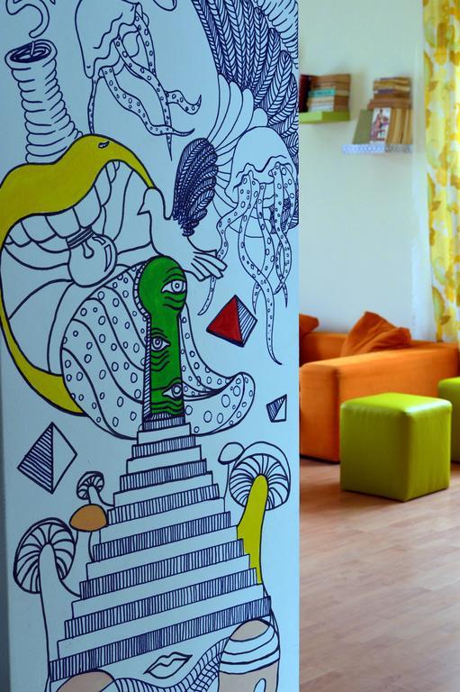 Exit Routine Hostel Тимишоара Екстериор снимка