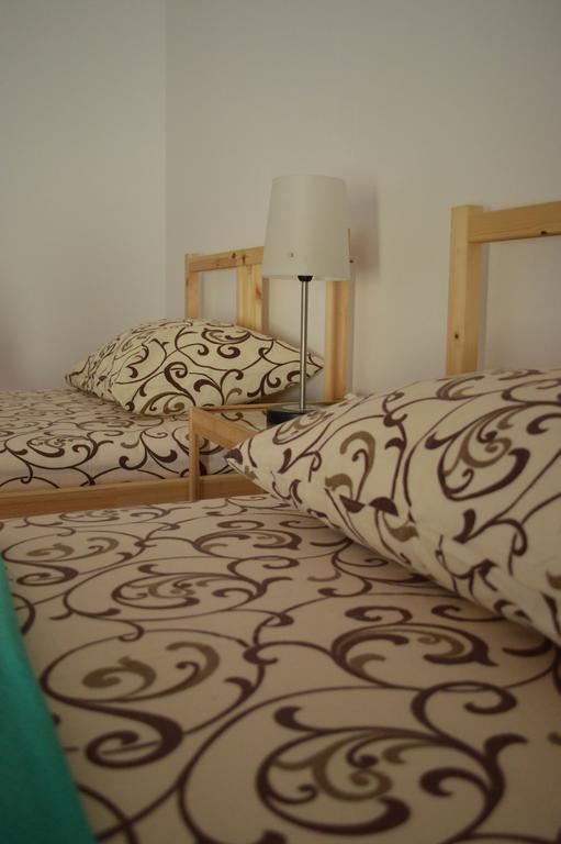 Exit Routine Hostel Тимишоара Екстериор снимка