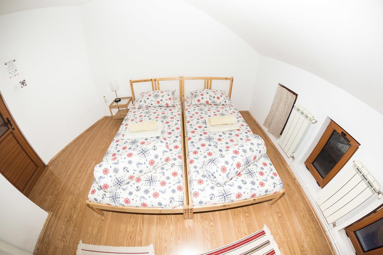 Exit Routine Hostel Тимишоара Стая снимка