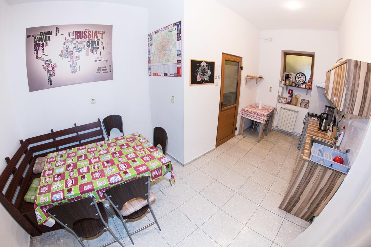 Exit Routine Hostel Тимишоара Екстериор снимка